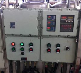 䰲b